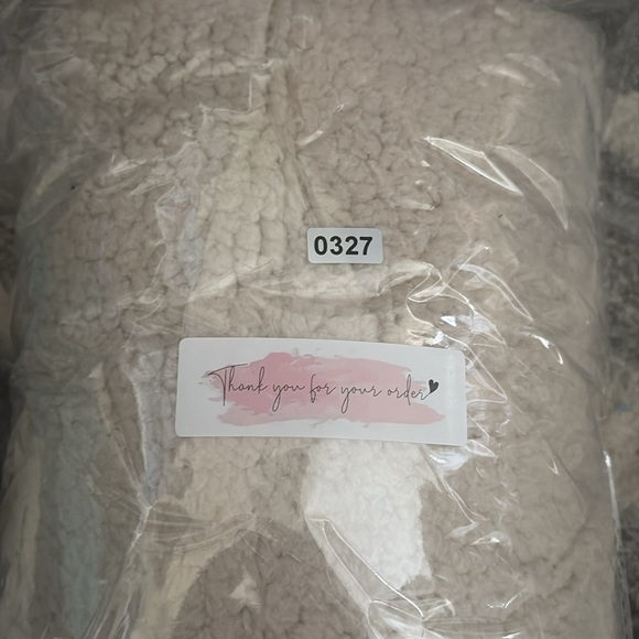 Pink (Victoria’s secret) Sherpa Pullover Super Soft NWT Oversized XL 🐑🤍 0327 - Picture 9 of 9